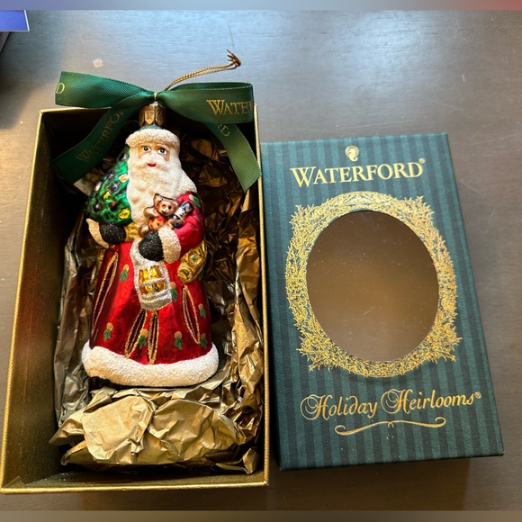 Waterford Crystal Holiday Heirlooms Christmas Ornament “Santa 2nd Edition" - Picture 5 of 15